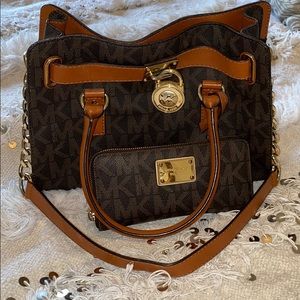 Michael Kors handbag & wallet